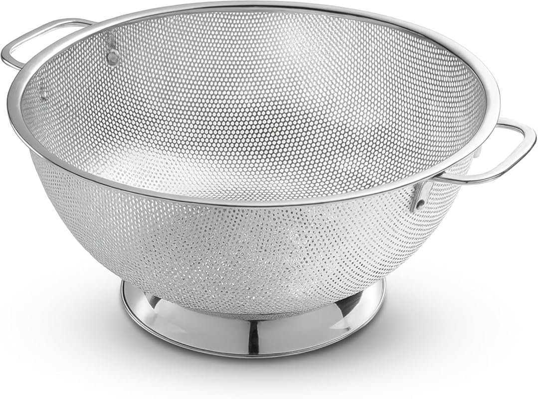 Bellemain 5 Qt Stainless Steel Colander with Handle for Pasta Vegetabl