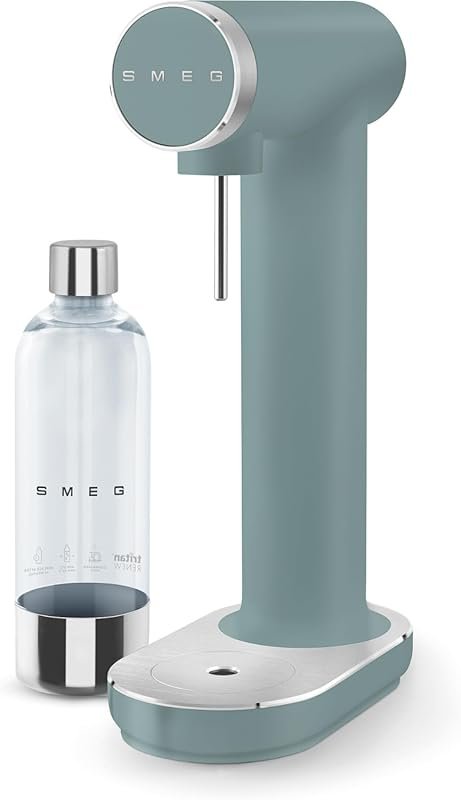 SMEG Soda Maker – Sparkling Water Machine with 1L Bottle, Compatible w