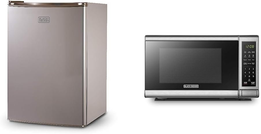 BLACK+DECKER BCRK25V Energy Star Mini Fridge with Freezer & EM720CB7 M