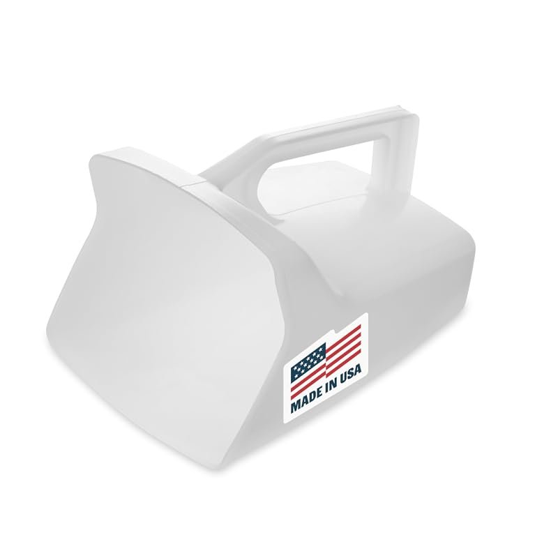 Rubbermaid Commercial Products 64-Ounce White Utility Scoop for Ice Ba