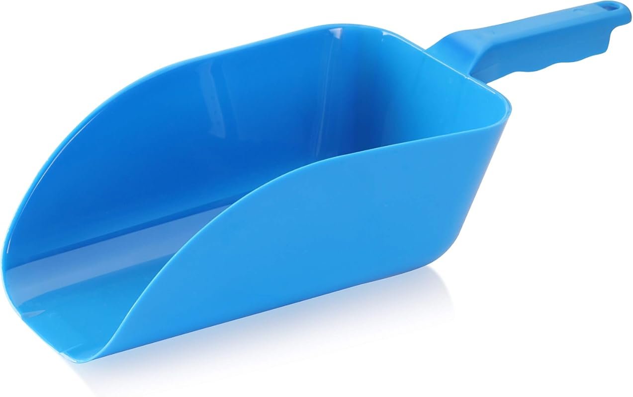 New Star Foodservice 64 oz Polycarbonate Plastic Utility Ice Scoop Com