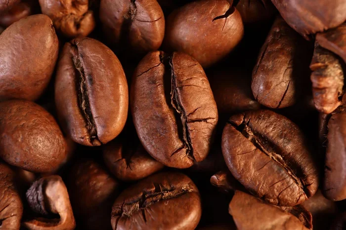 How Many Scoops of Coffee per Cup of Water