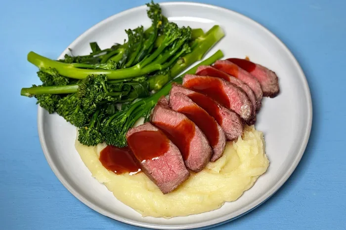 How Long for Fillet Steak in Air Fryer