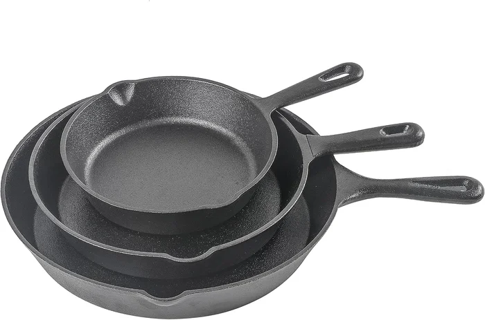 Commercial CHEF 3-Piece Cast Iron Skillet Set Pre-Seasoned CHCI03PK fo