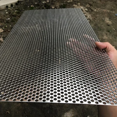 19 Gauge Perforated Metal Sheets Expanded Metal Mesh Aperture 0.2 Inch
