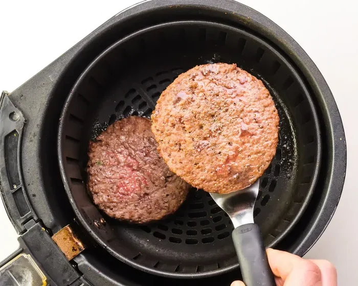 How Do I Cook A Burger In The Air Fryer For Perfect Results