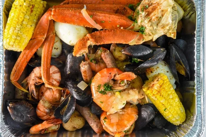 Easy Low Country Boil Recipe for Your Next Backyard Party
