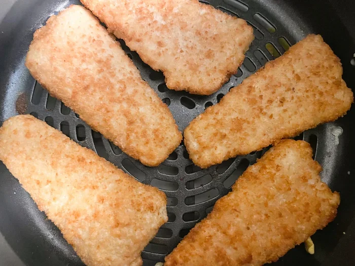 How To Cook Battered Frozen Fish In Air Fryer Fast