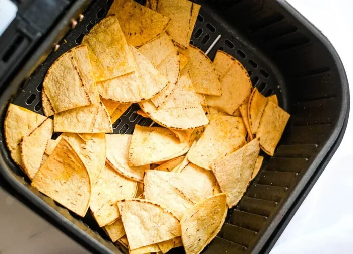 How To Crisp A Tortilla In An Air Fryer For Perfect Chips