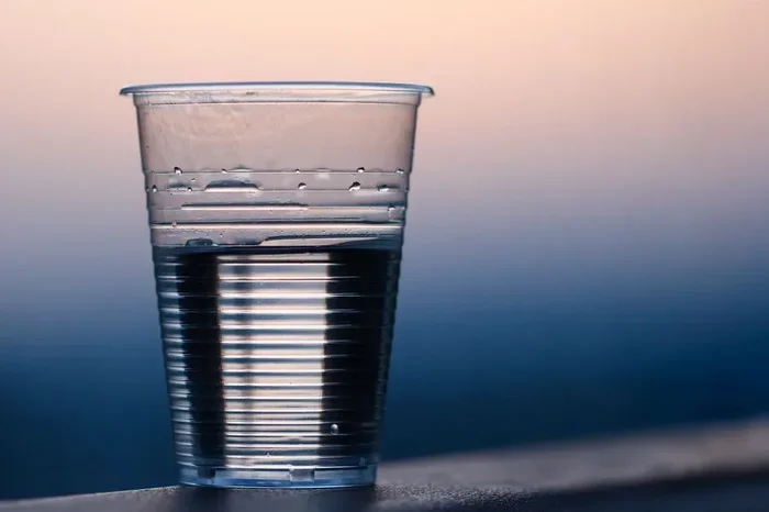 How Many Ounces in a Cup of Water