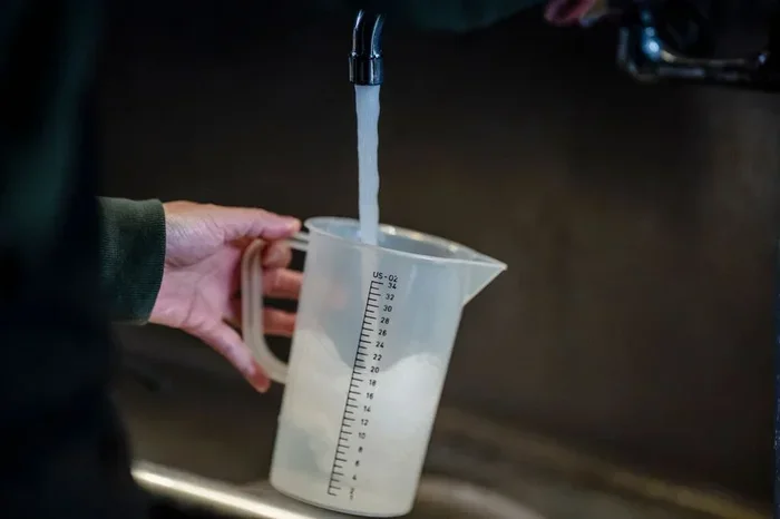 How Many Liters Are in a Gallon Plus Conversion Tips