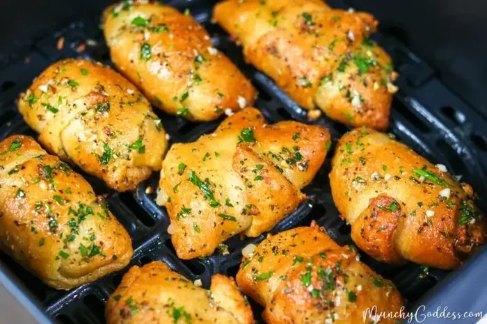 How Long To Cook Crescent Rolls In The Air Fryer For Perfect Results