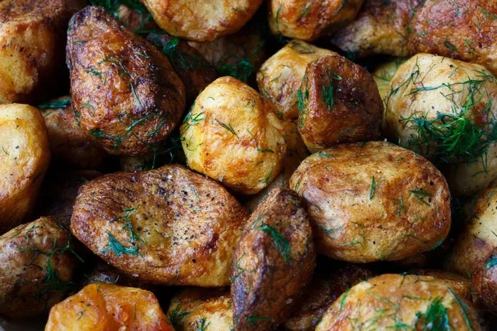 Crispy Baked Potatoes in Oven at 400 Degrees Recipe