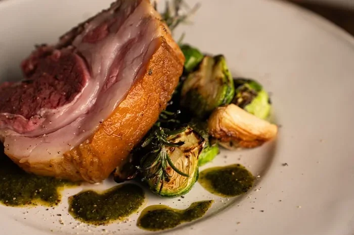 The Perfect Leg of Lamb Cooking Time for Juicy Results