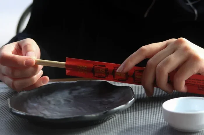 How to Hold Chopsticks With Style and Perfect Technique