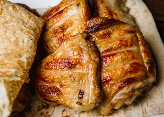 Best Oven Chicken Thighs Temp and Time and Temp Guide