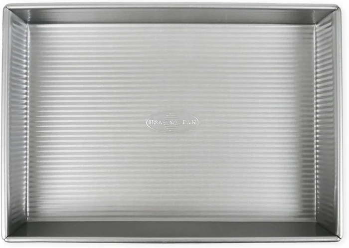 USA Pan Bakeware Nonstick Rectangular Cake Pan 9x13 Inch for Easy Baki