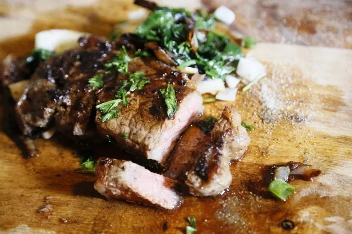 Cooking Steak in Air Fryer Temp and Time Made Easy