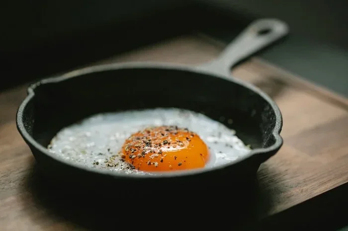 How to Clean a Cast Iron Skillet and Keep It Seasoned