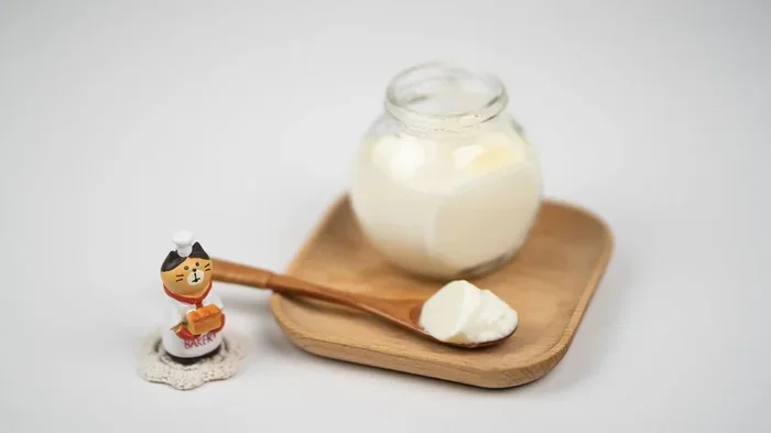 The Ultimate Guide to Sour Cream and How to Use It