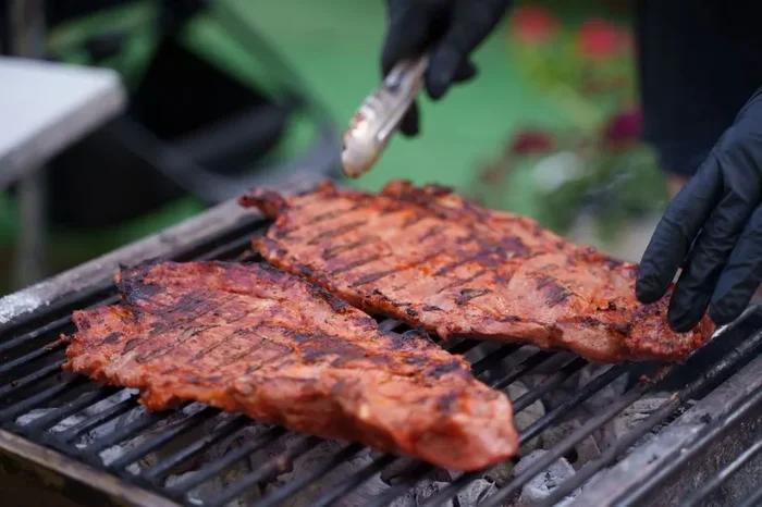How to Marinate Steaks Overnight for the Best Results
